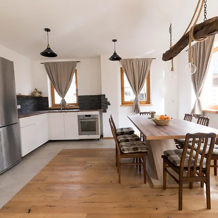 Larch House * Cerklje na Gorenjskem