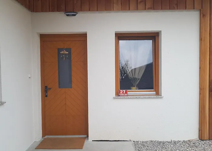 Larch House Appartement *